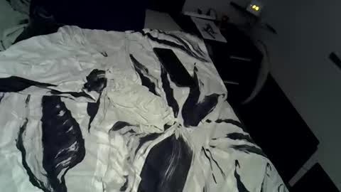 Snapshot of wildxxxwilly chatting on 05-18-26, 06:14 WildxxxWilly online show from 05-18-26, 06:14
