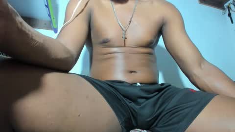 Snapshot of wilfer484725 chatting on 09-19-25, 02:24 wilfer online show from 09-19-25, 02:24