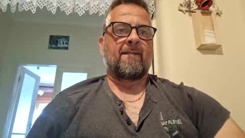 Snapshot of wilhelmus3 chatting on 05-15-26, 11:39 wilhelmus3 online show from 05-15-26, 11:39