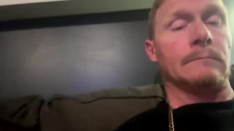 Snapshot of will2b2b chatting on 07-25-26, 08:01 will2b2b online show from 07-25-26, 08:01