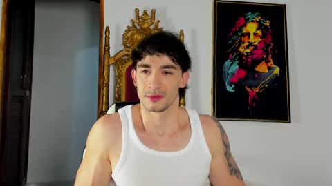 Snapshot of will_ferrari300 chatting on 05-08-26, 12:49 will_ferrari300 online show from 05-08-26, 12:49