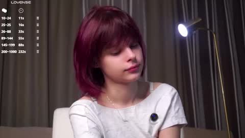 Eva online show from 11-21-25, 11:31