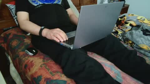 Snapshot of willamyth chatting on 07-21-26, 03:42 Willamyth online show from 07-21-26, 03:42