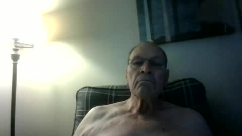 Snapshot of williamduer4 chatting on 07-27-26, 12:45 BillyJohn online show from 07-27-26, 12:45
