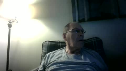 Snapshot of williamduer4 chatting on 07-28-26, 12:45 BillyJohn online show from 07-28-26, 12:45