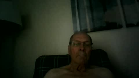 Snapshot of willnedoher chatting on 05-12-26, 11:51 Willhedoher online show from 05-12-26, 11:51