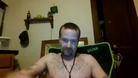 willydogg83 online show from 05-17-26, 01:25