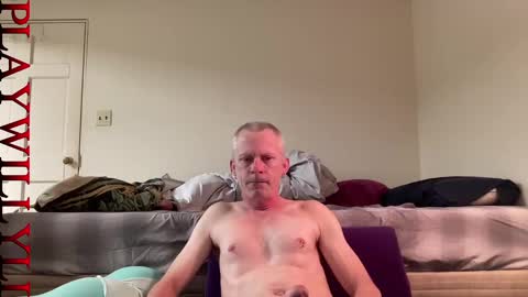 Snapshot of willylikestoplay74 chatting on 03-08-25, 02:34 Twisted Will online show from 03-08-25, 02:34