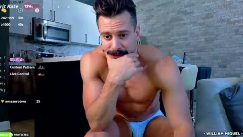 Snapshot of willyumx chatting on 07-10-26, 07:38 William Miguel online show from 07-10-26, 07:38