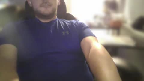 Snapshot of willywildcat420 chatting on 06-18-26, 04:02 willywildcat420 online show from 06-18-26, 04:02
