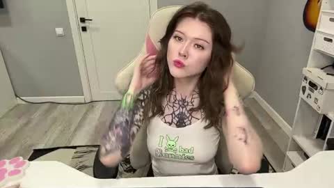 Snapshot of winacross chatting on 07-21-26, 11:34 Luna online show from 07-21-26, 11:34