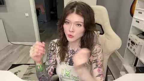 Snapshot of winacross chatting on 07-22-26, 10:29 Luna online show from 07-22-26, 10:29