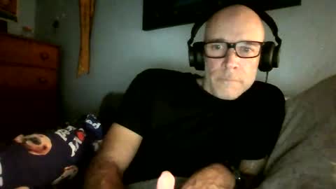 Snapshot of wingnutt765733498294 chatting on 05-25-26, 05:46 wingnutt765733498294 online show from 05-25-26, 05:46