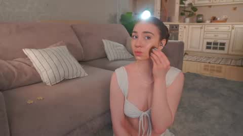 Lillian online show from 06-13-26, 03:37