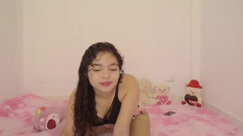 Snapshot of winnifer_gonzalez chatting on 07-02-26, 03:23 Winnifer Gonzalez online show from 07-02-26, 03:23