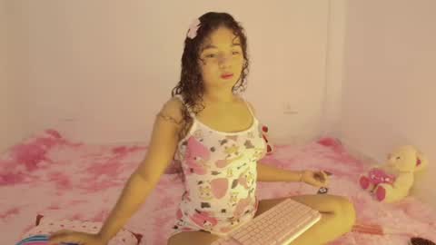 Snapshot of winnifer_gonzalez chatting on 07-30-26, 03:38 Winnifer Gonzalez online show from 07-30-26, 03:38