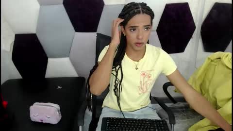 Snapshot of winnybarness chatting on 12-02-25, 02:06 WinnyBarness online show from 12-02-25, 02:06