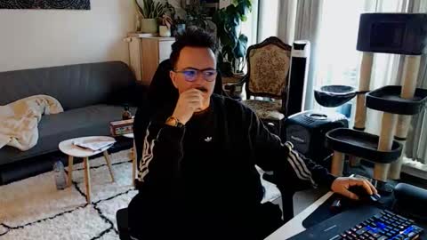 cream36 online show from 11-13-25, 07:51