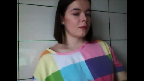 Emma  online show from 12-28-24, 11:09