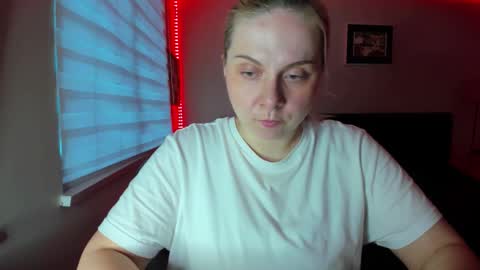 Winter Miracle online show from 03-04-26, 04:13