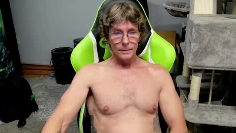 Snapshot of wirehead1970 chatting on 09-11-25, 02:11 wirehead1970 online show from 09-11-25, 02:11