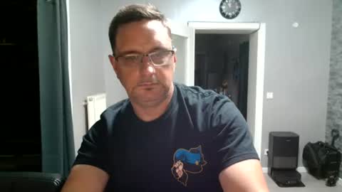 Snapshot of wirzwei8883 chatting on 07-09-26, 08:57 Dirty online show from 07-09-26, 08:57