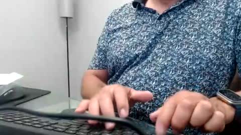 Snapshot of wisanonymousman chatting on 07-08-26, 10:25 Wisa Randy online show from 07-08-26, 10:25
