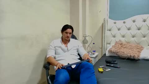 Wiston online show from 02-11-26, 02:22