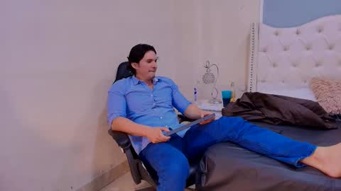 Wiston online show from 03-04-26, 01:28