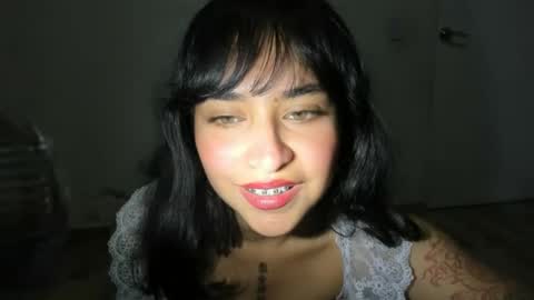 witch_3333 online show from 07-05-26, 04:19