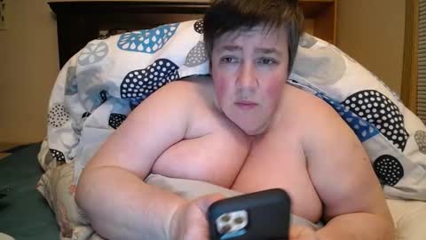 Annie online show from 01-12-26, 01:11