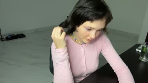 Snapshot of witches_curves chatting on 02-23-25, 02:04 Nemo online show from 02-23-25, 02:04