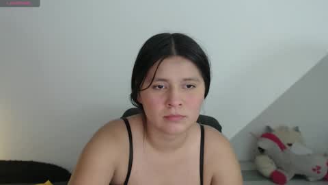 Snapshot of withoutlimits069 chatting on 02-16-25, 01:05 Skarleth online show from 02-16-25, 01:05