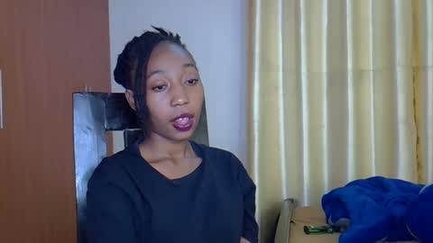 girlie o online show from 02-06-25, 07:07