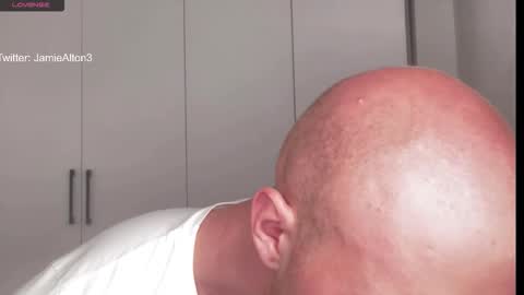 Wlademar online show from 03-25-26, 05:02