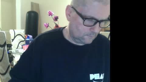 wobble444 online show from 02-21-25, 01:22