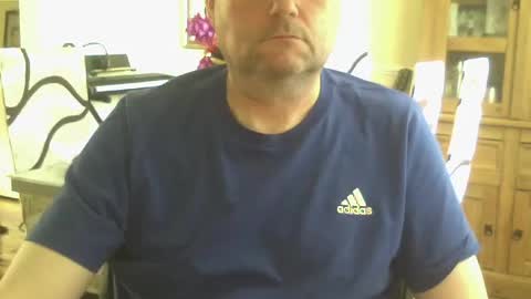 wobble444 online show from 06-19-26, 01:37