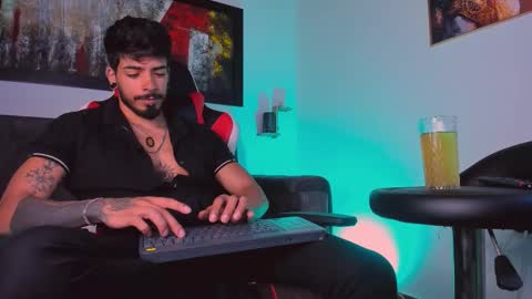 wolferatus online show from 10-07-25, 10:51