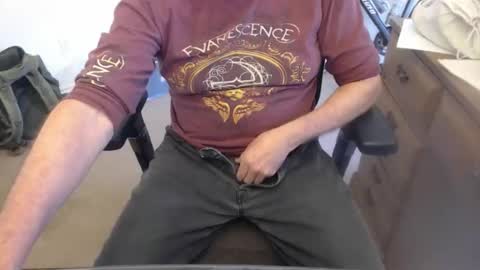 wolfie0717 online show from 04-20-26, 12:57