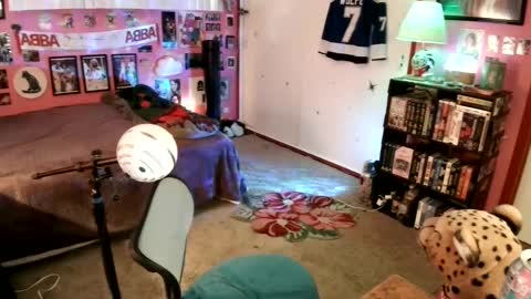 Wolfie online show from 01-09-25, 10:31