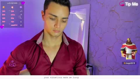 Snapshot of wolfkyng chatting on 05-11-26, 02:45 Andrew online show from 05-11-26, 02:45