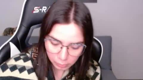 Alex online show from 04-21-26, 01:42