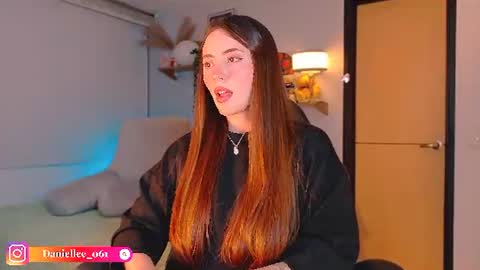 Snapshot of wolfsfoster chatting on 07-18-26, 04:27 online show from 07-18-26, 04:27