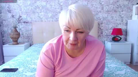Snapshot of women_pleasures chatting on 02-20-25, 10:16 women_pleasures online show from 02-20-25, 10:16