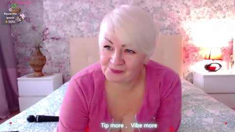 Snapshot of women_pleasures chatting on 02-28-25, 07:05 women_pleasures online show from 02-28-25, 07:05