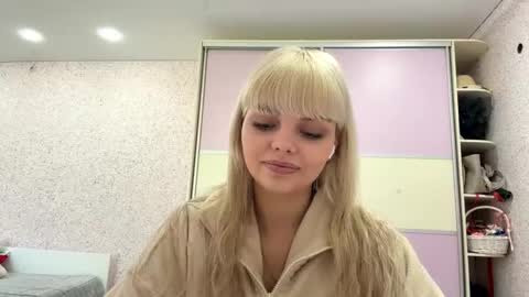 Snapshot of wondadonnie chatting on 06-05-26, 08:09 Marry online show from 06-05-26, 08:09