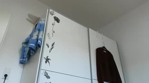 Wondergirl online show from 10-02-25, 07:59