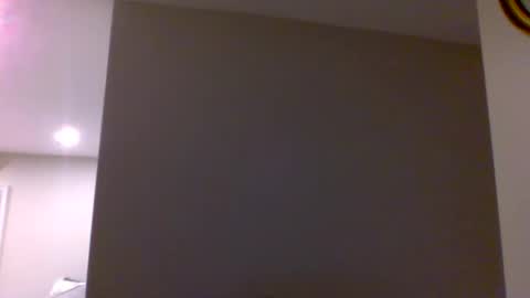 Snapshot of woodeee77 chatting on 11-02-25, 10:12 woodeee77 online show from 11-02-25, 10:12