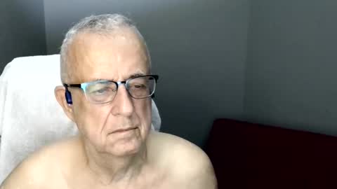 jon online show from 10-10-25, 09:08