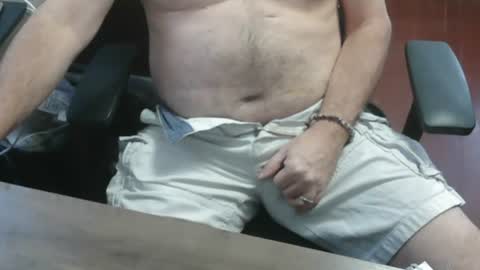 Snapshot of woodworker6473 chatting on 07-22-26, 10:45 woodworker6473 online show from 07-22-26, 10:45